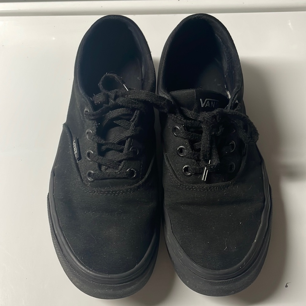 black vans